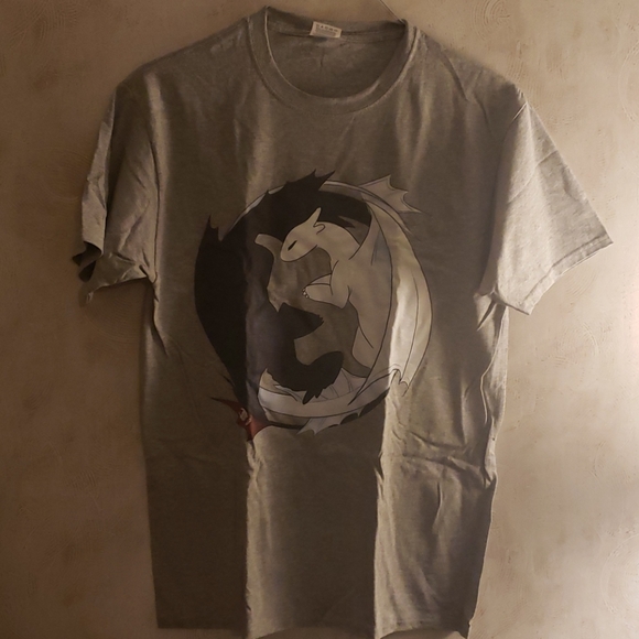 How to tame your pet dragon shirt - Picture 3 of 3